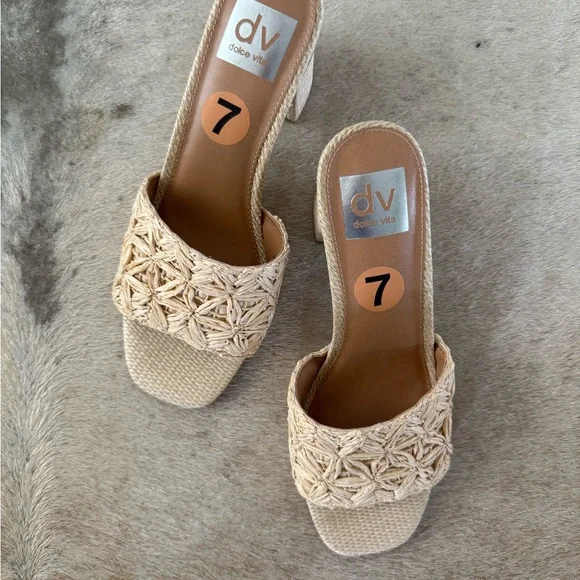 DV Dolce Vita Honey Sandals 7 NWOB - Picture 4 of 5